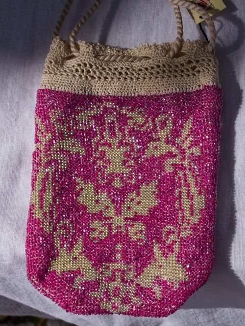 floraler Beutel
